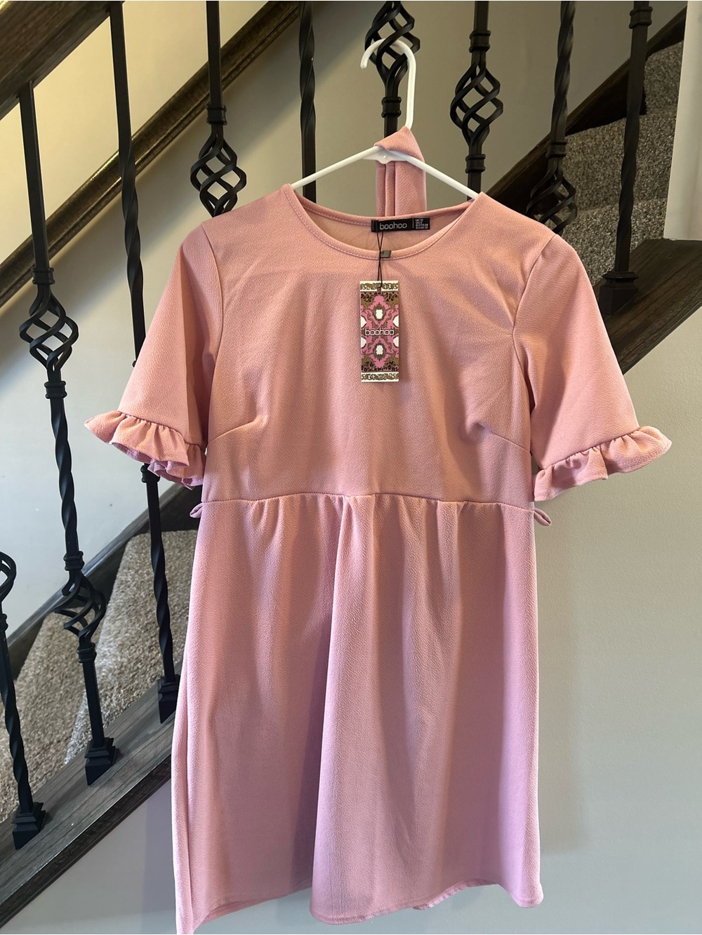 Boohoo Dusty Pink Ruffle Sleeve Babydoll Maternity Dress